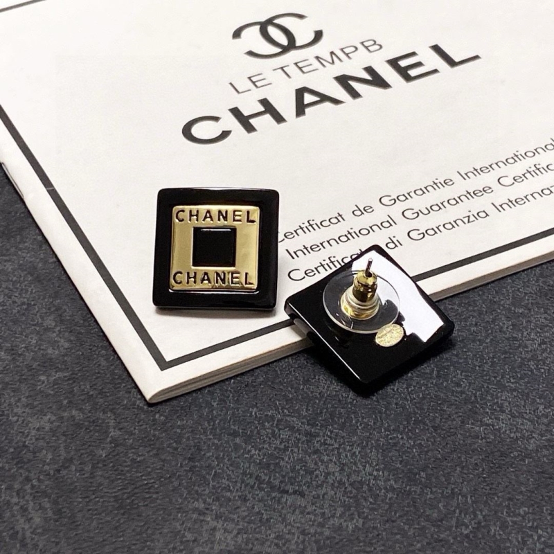 Ch**el earrings